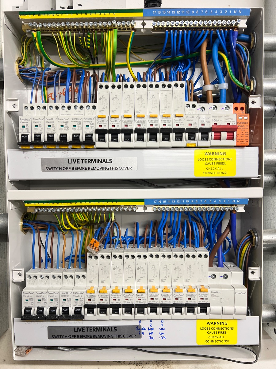 Electrician: Image 3